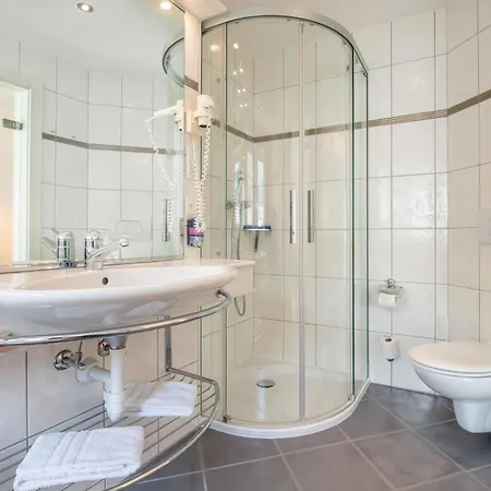 Apartment Dolce Appartement-fewo 2-bettwohnung Allalin By Interhome Saas-Fee